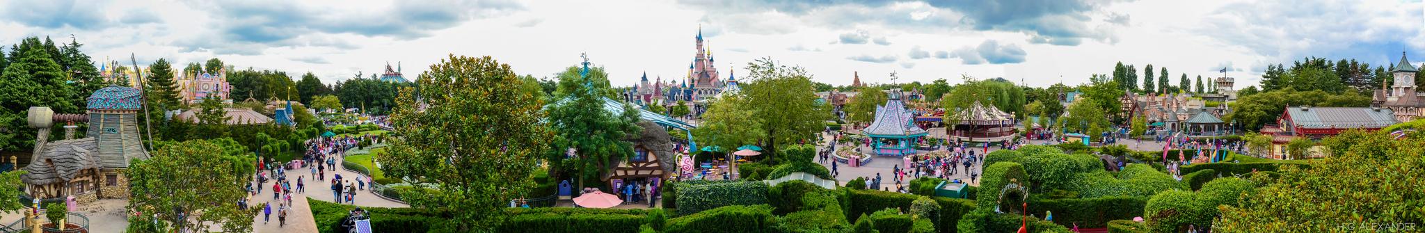 Disney Land Paris Top 5 Theme Parks