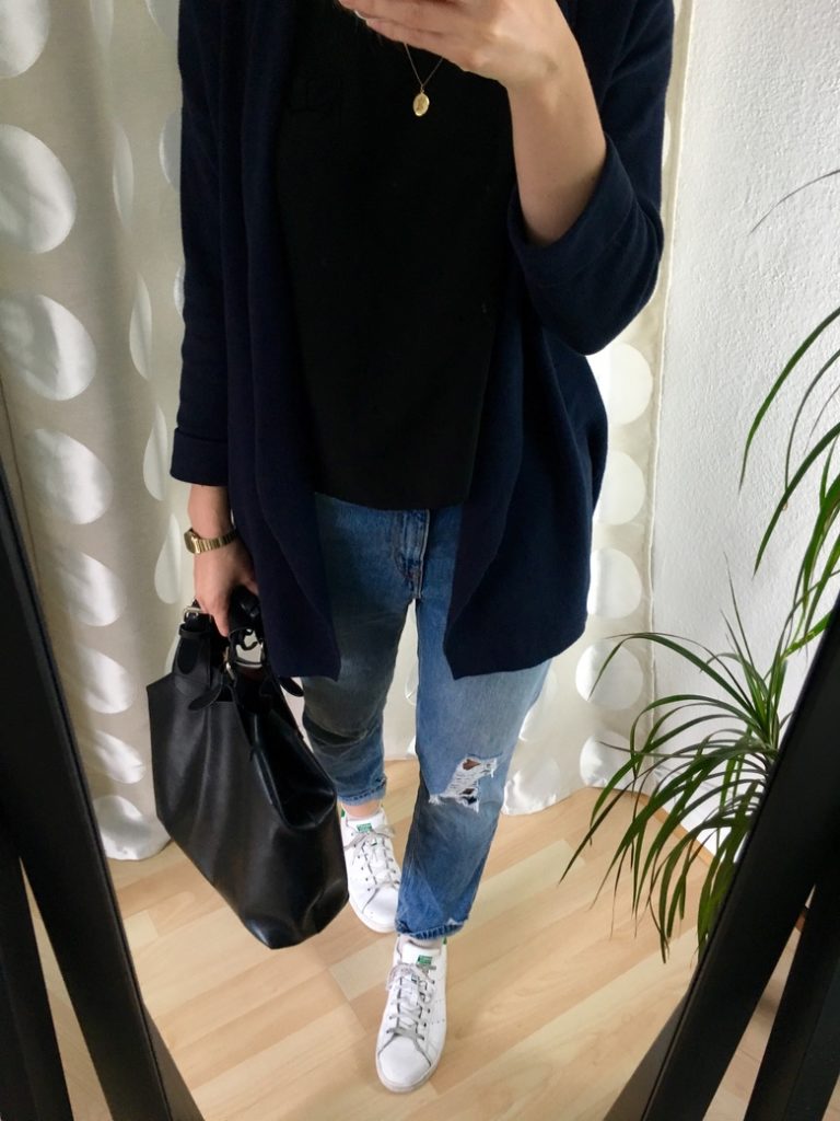 Girlfriend Jeans Outfit