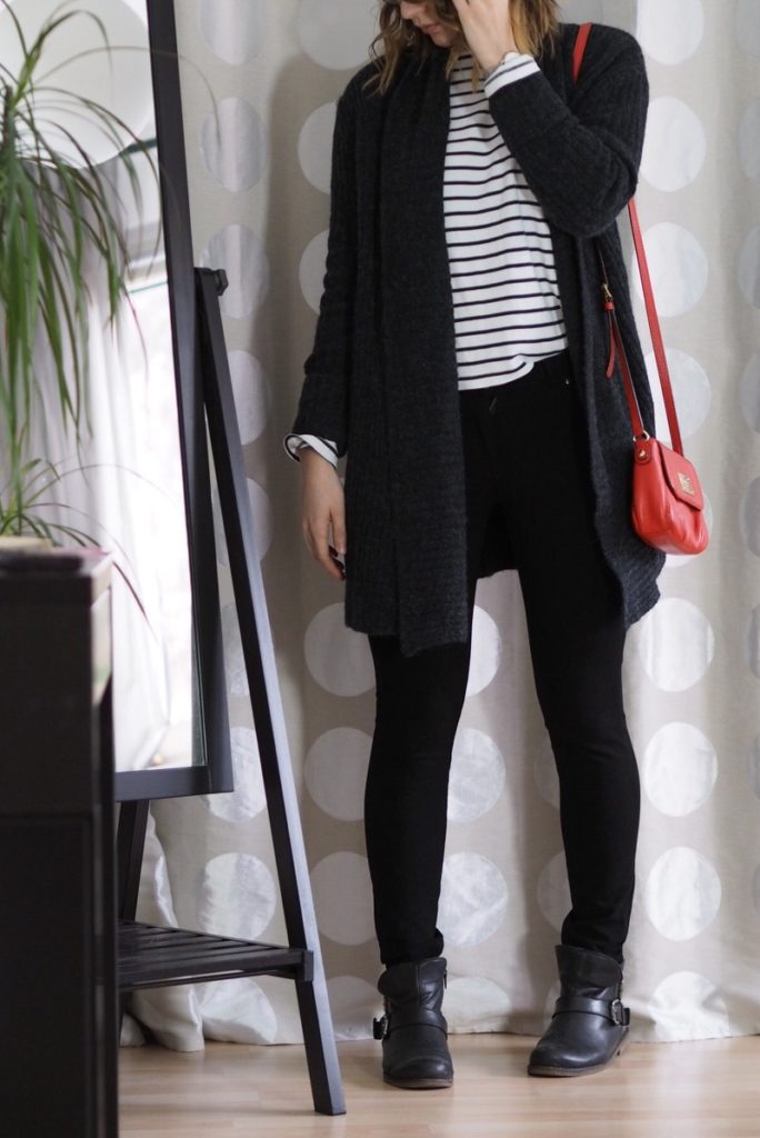 Striped-Shirt-Cardigan-Outfit-Winter-2017