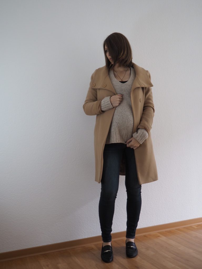 Edited-Pullover-Outfit-umstandsmode-camel-coat